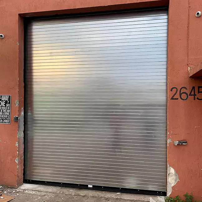 Trusted Roll up Garage Door Services Company in Plantation, FL